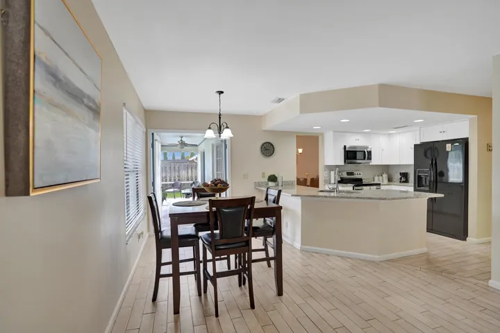 Open to Patio!