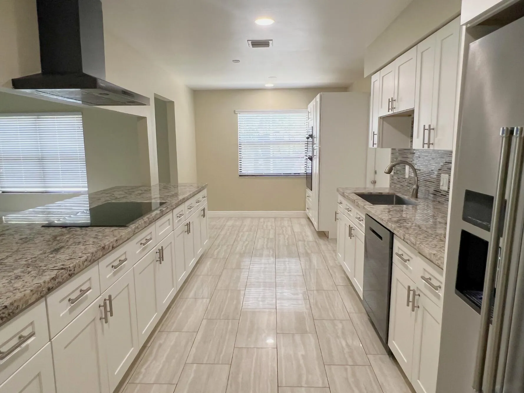 4811 N 122nd Dr (12)