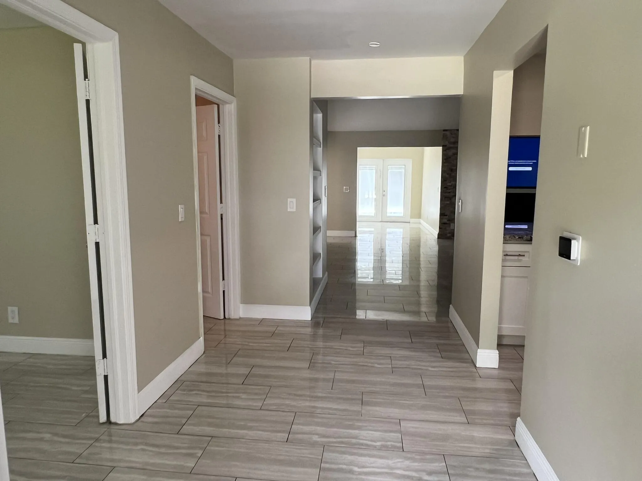 Entry Foyer