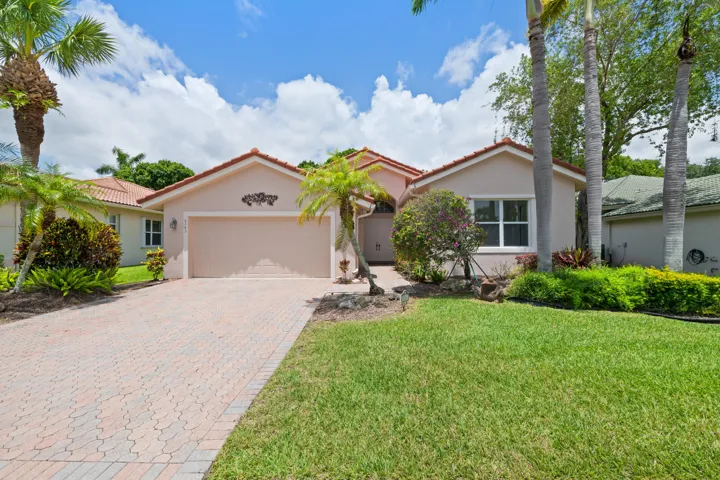 Amenities include: man gated, 4 tennis courts, 5 pickleball courts, lap pool, walking pool, sauna, fitness center, card room, billiards room, restaurant for breakfast and lunch, library, arts and craft room, theatre.
