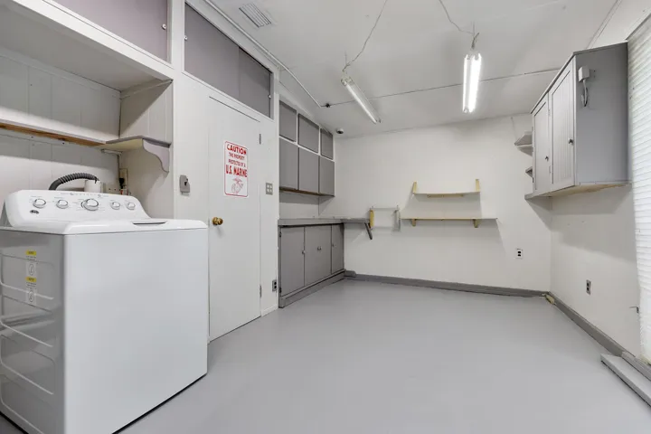 1101 Ne 35th St_041