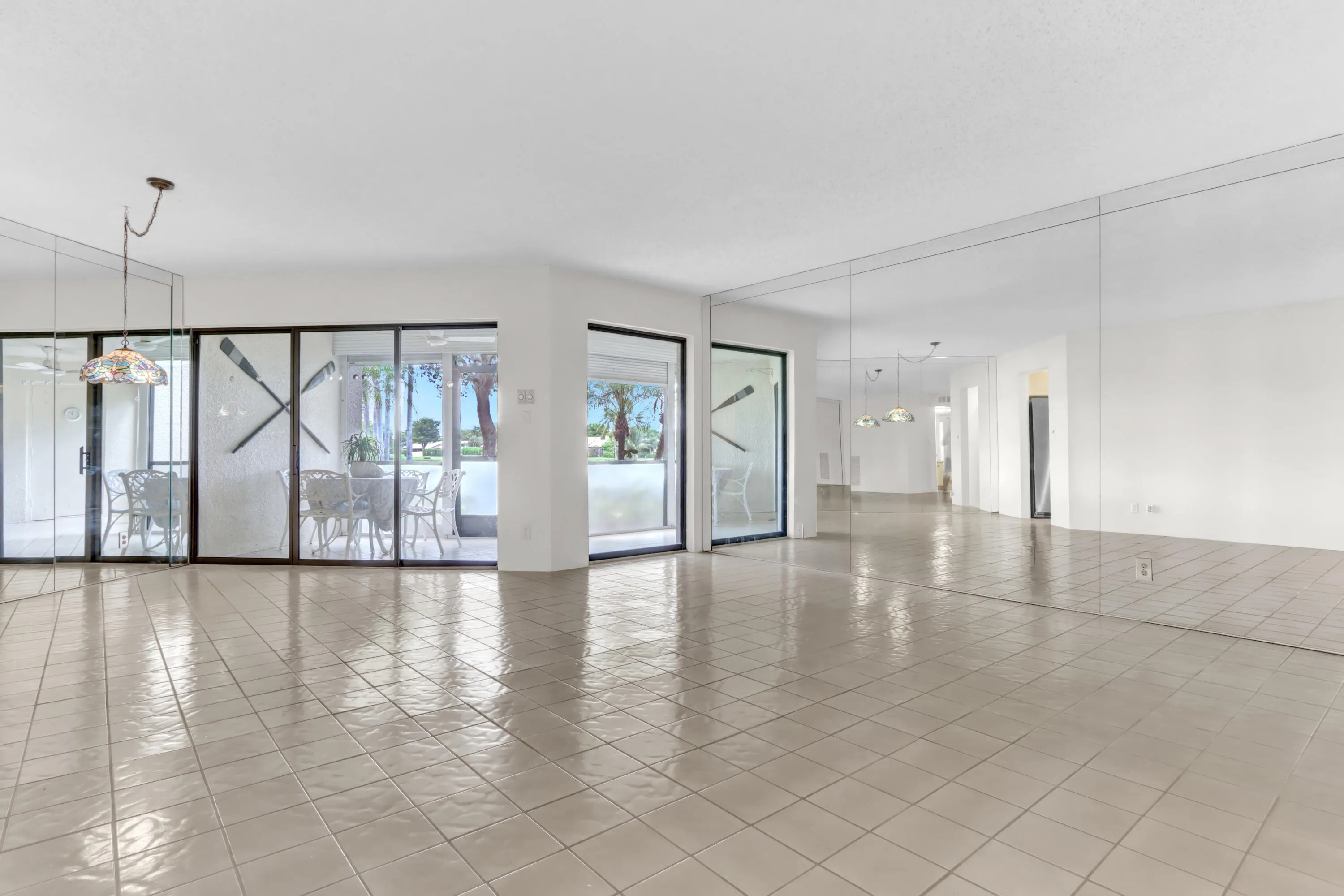 HUGE LIVING ROOM