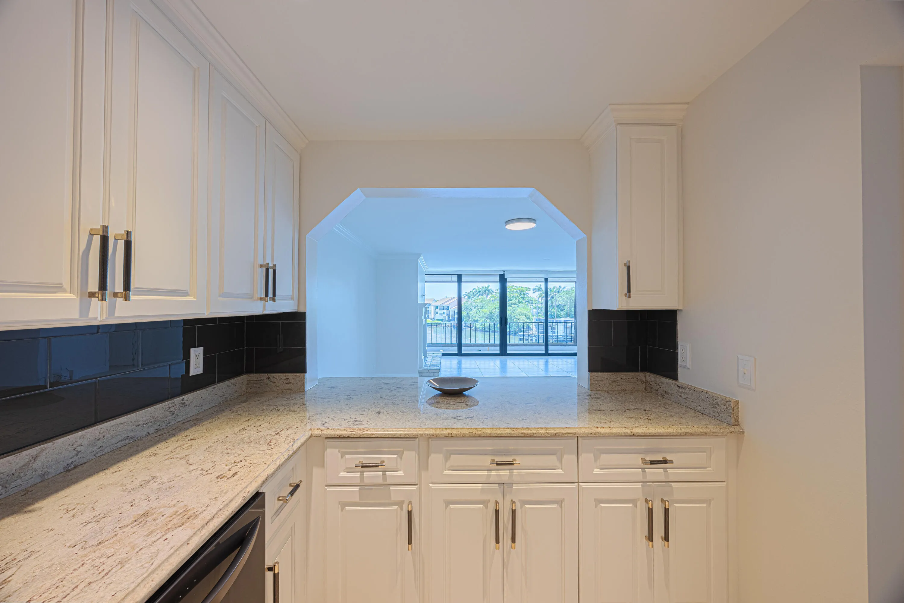 Open Kitchen