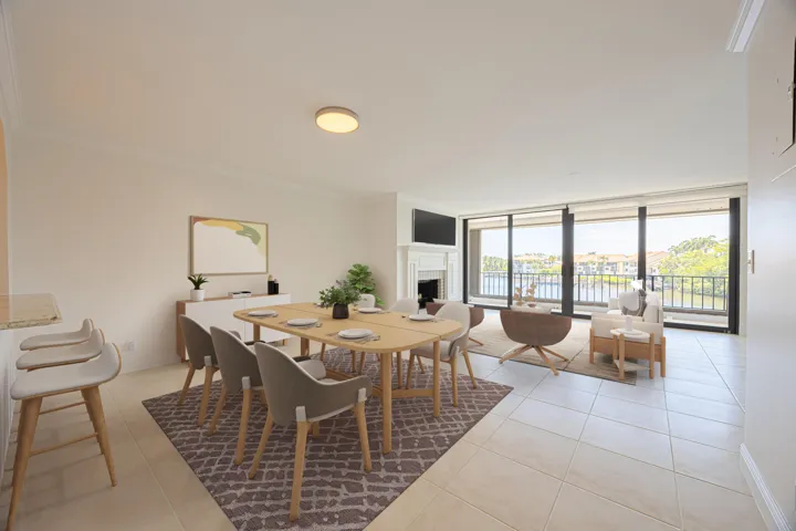 Living Room / Dinning Room