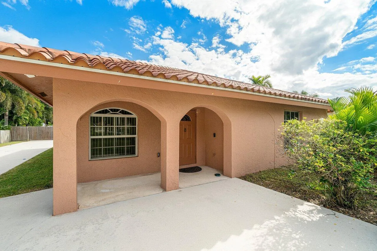 004-55921stRoad-LakeWorth-FL-33467-SMALL