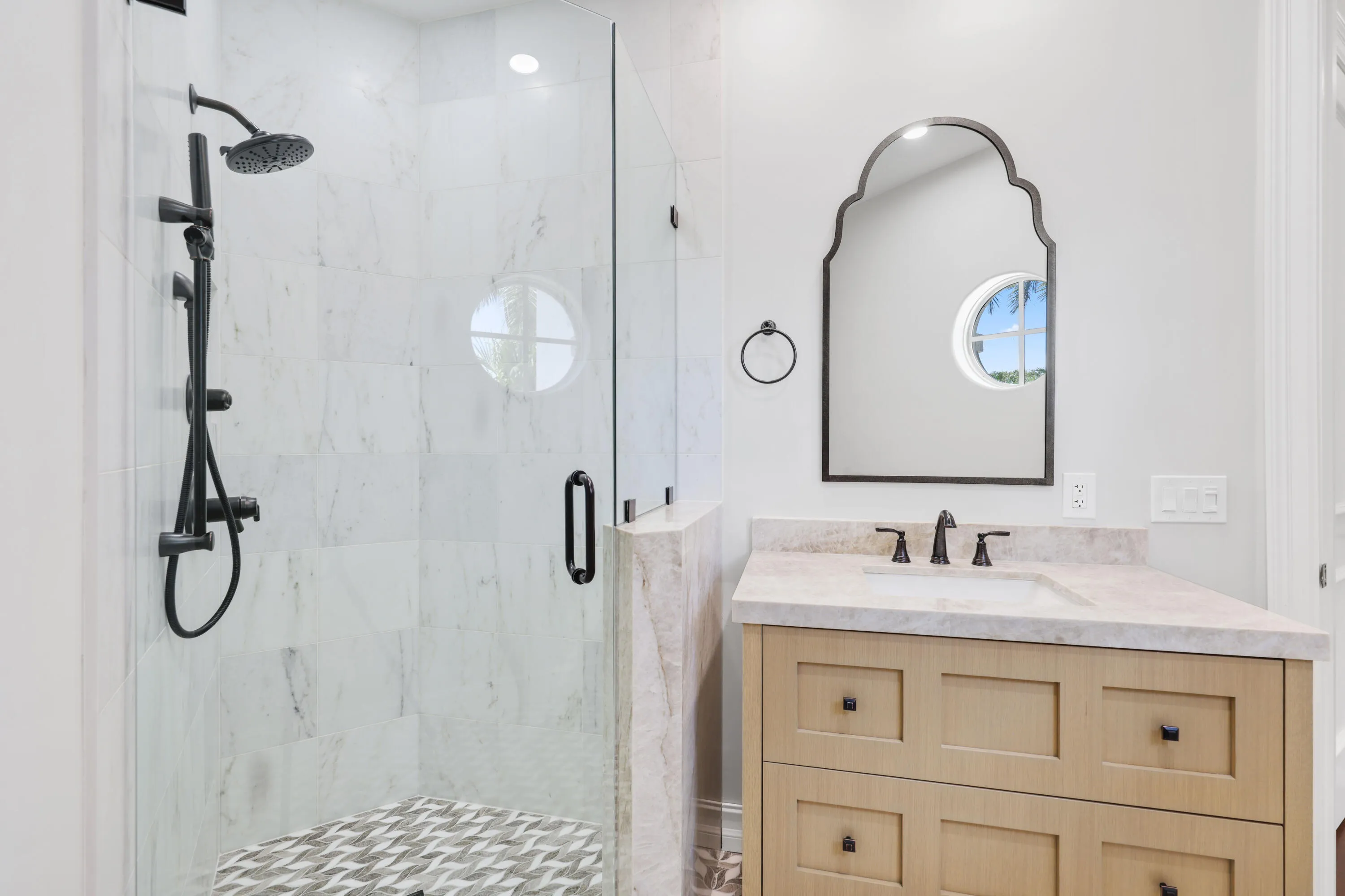 Guest Room 3 Bath