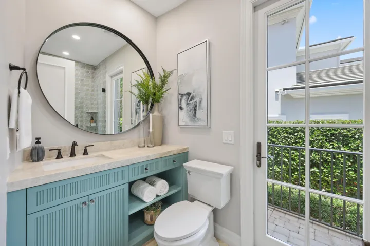 Guest Suite Bathroom