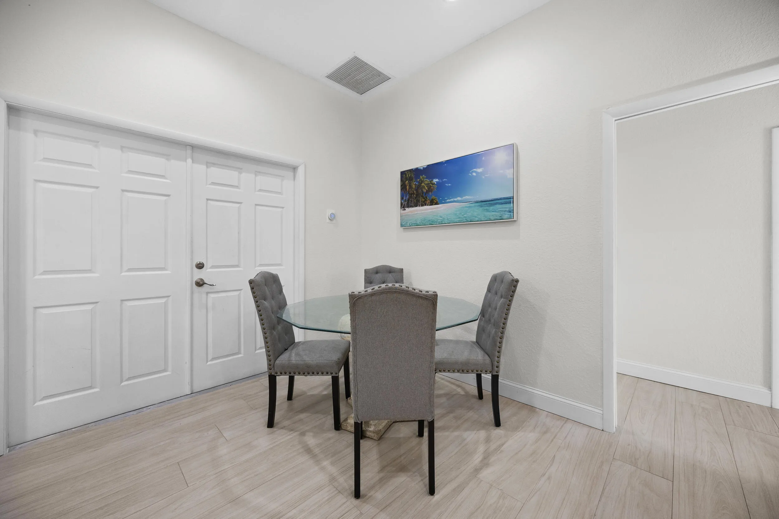 Brian WIlder 6934 Grapeview Blvd Loxahatchee Fl 33470 4 bed 3 bath plus guest house 2 bed 2 bath guest house dining area