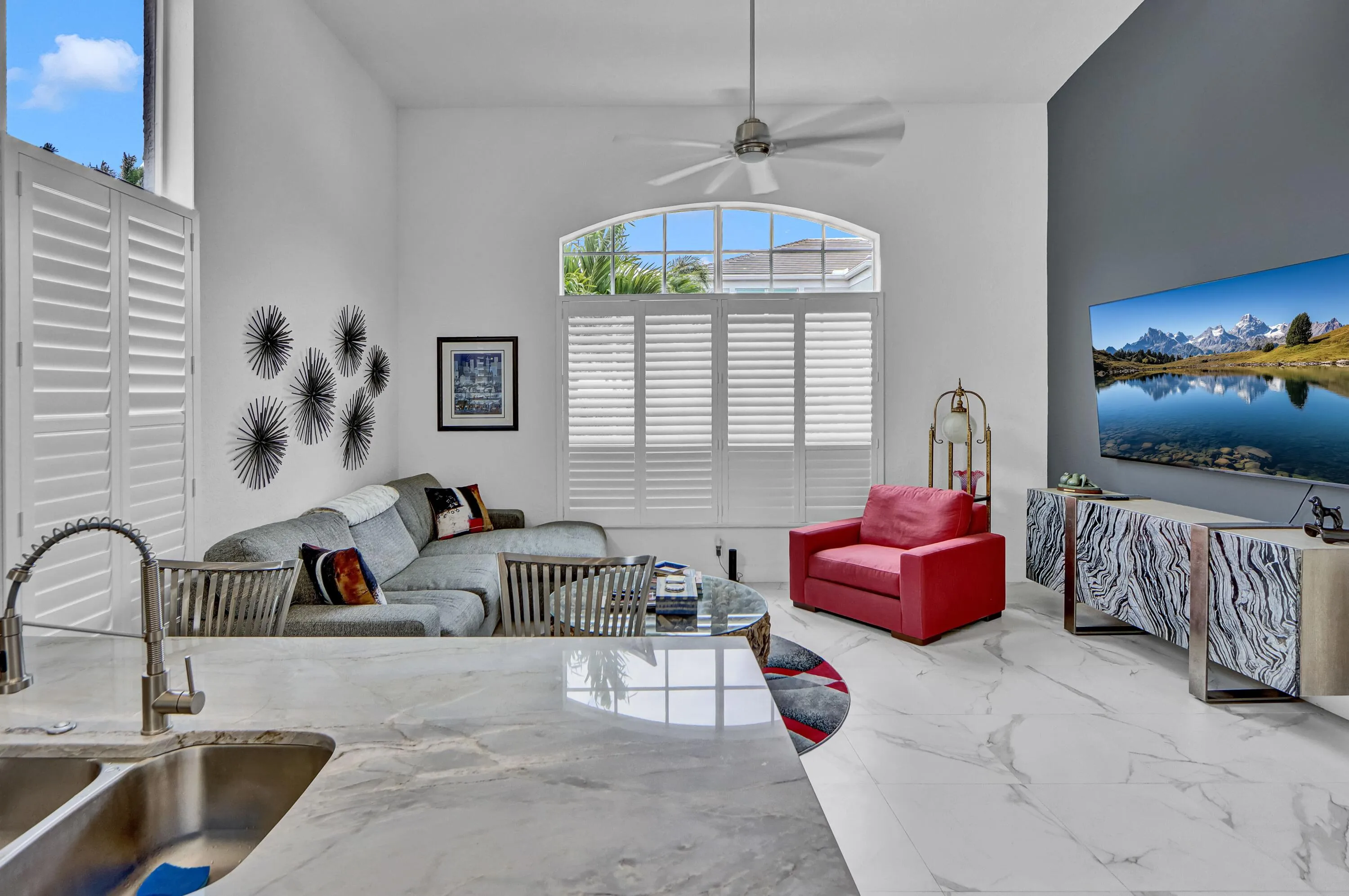 Family Room - 2