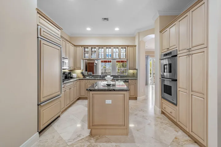 019-26MarinaGardensDrive-PalmBeachGarden