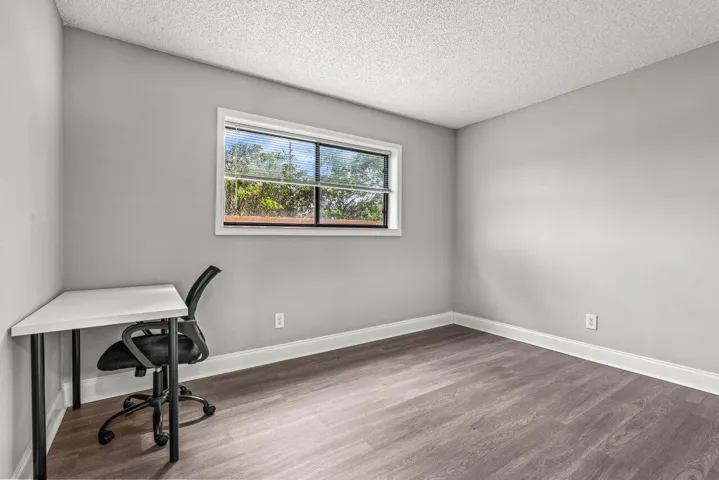 018-6900Southwest39thStreet-101J-Davie-F