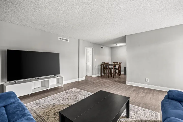 006-6900Southwest39thStreet-101J-Davie-F