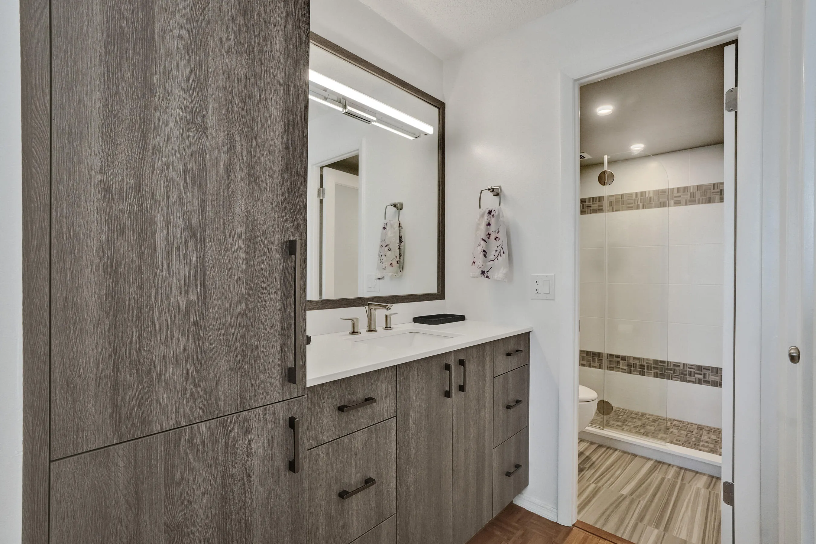 Batroom remodeled by Allied Bath
