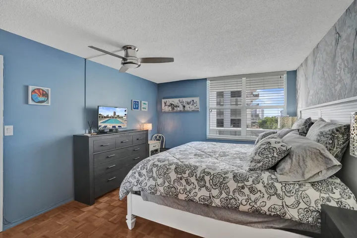 Another bedroom view