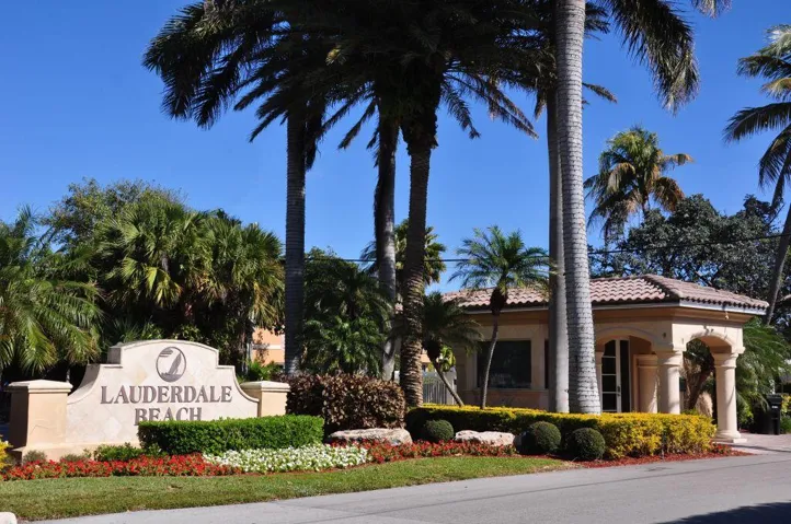 Fort Lauderdale Beach entrance.