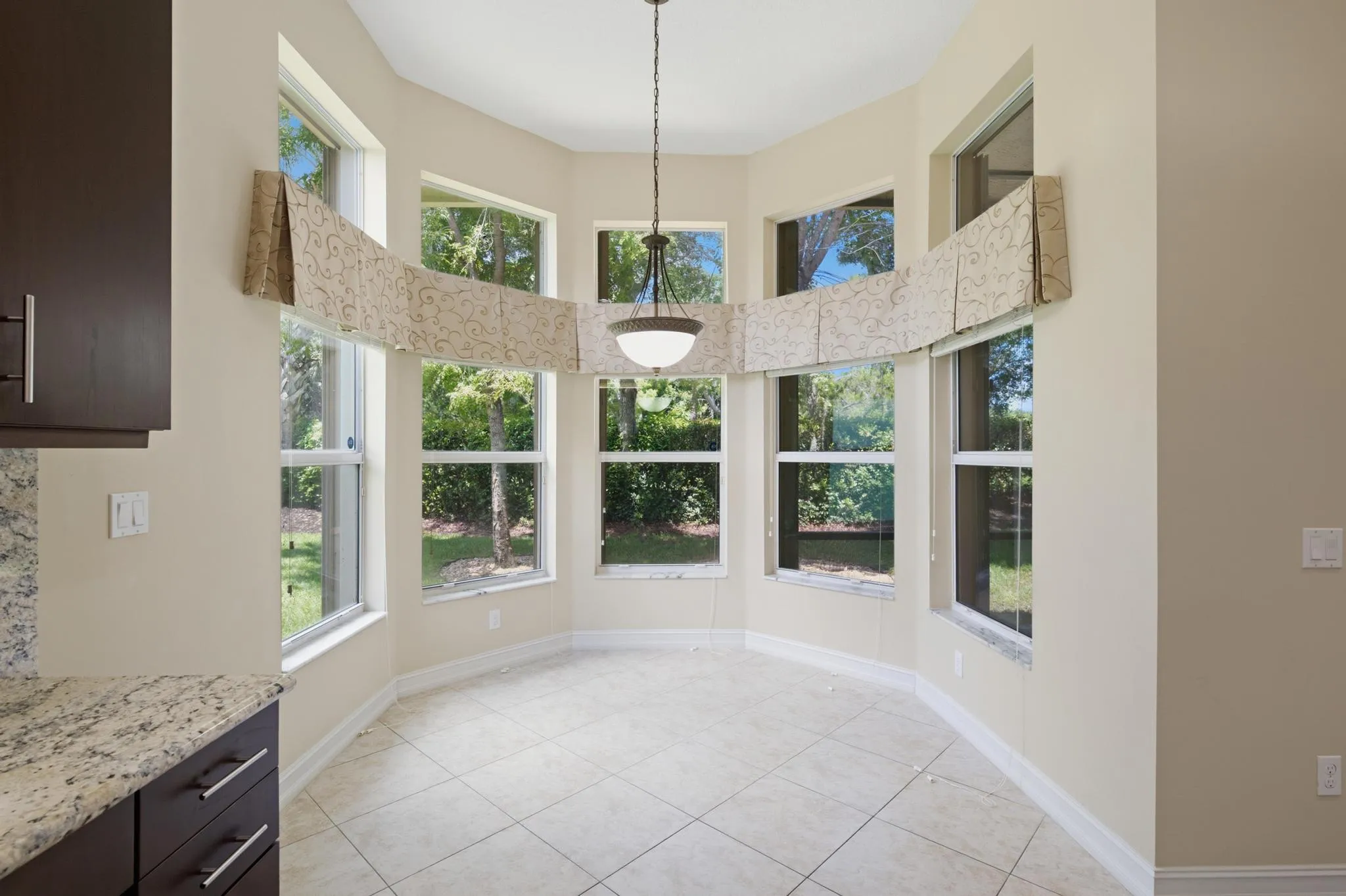 KITCHEN NOOK