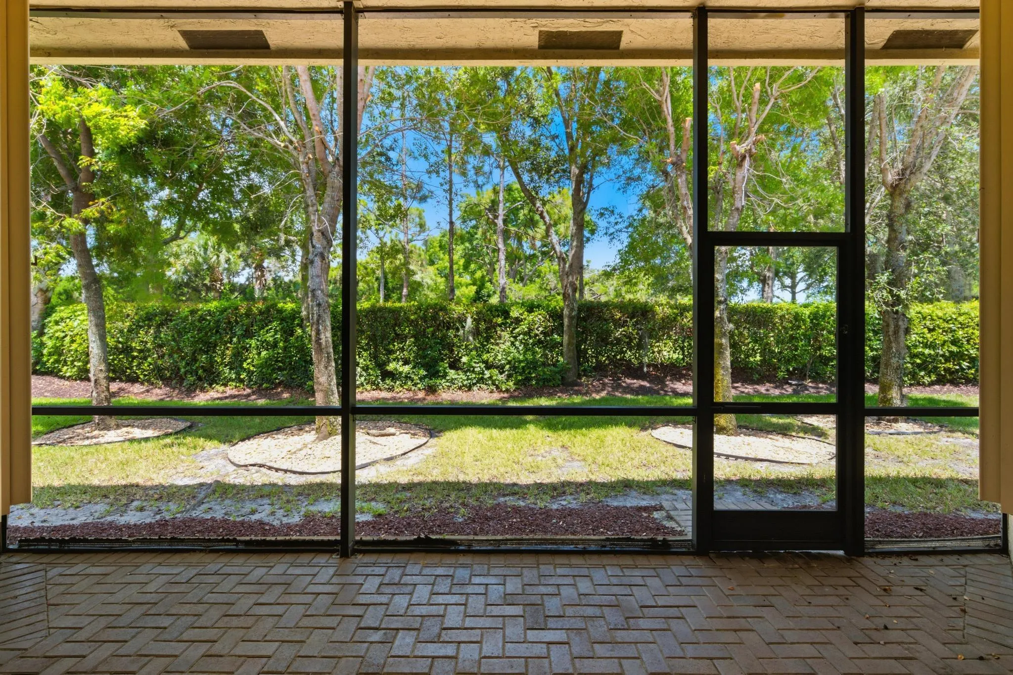 COVER PATIO