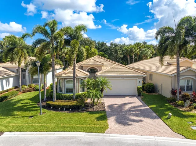 4 BD,2BA, 2 CAR GARAGE