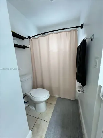 2nd Bathroom