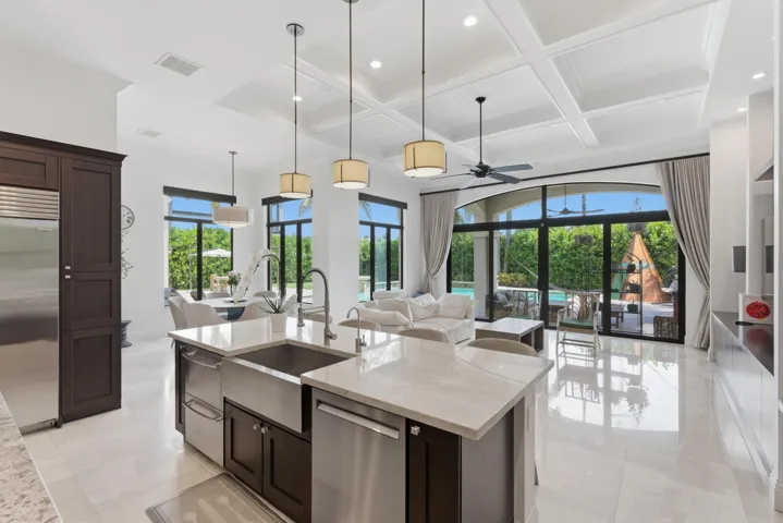 16907 Crown Bridge Dr Delray Beach 32