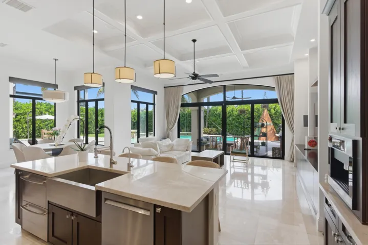 16907 Crown Bridge Dr Delray Beach 33