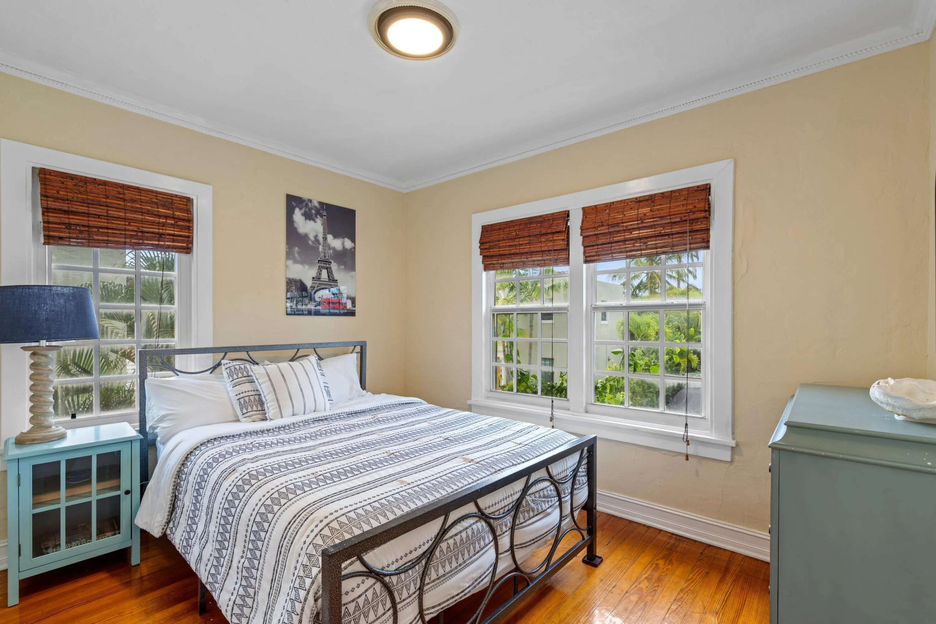 13 - Guest Bedroom 1