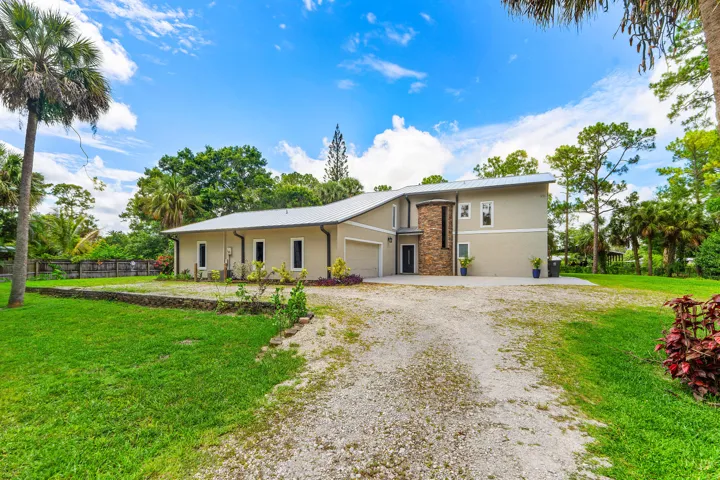 002-9743169thCourtNorth-Jupiter-FL-33478