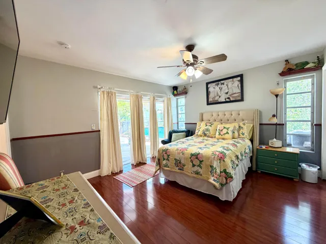 Bedroom West