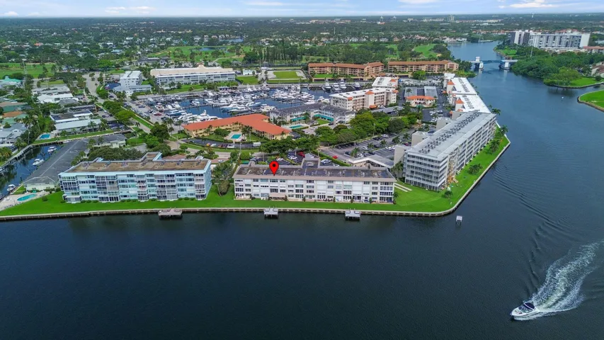 52 Yacht Club Dr 103 North Palm Beach (1