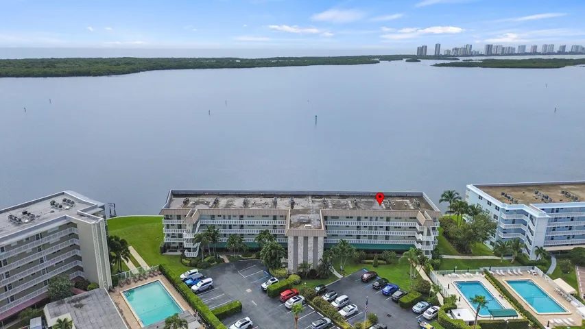 52 Yacht Club Dr 103 North Palm Beach (1