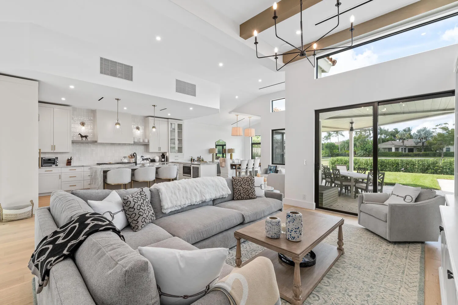 12618 Mallet Cir Wellington FL-large-035