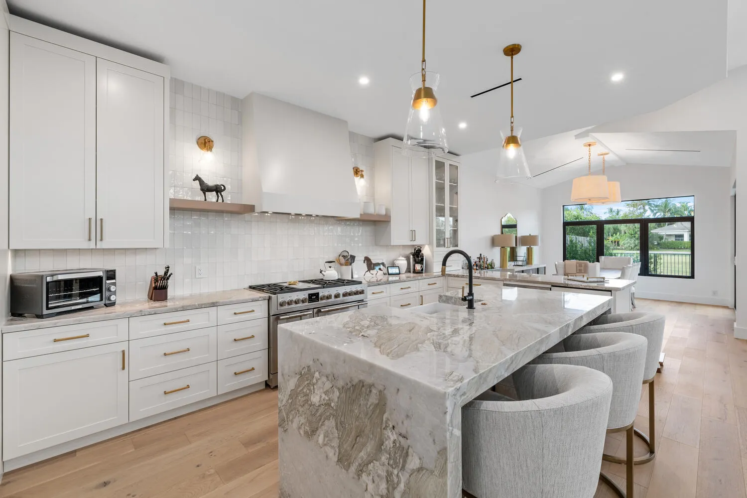 12618 Mallet Cir Wellington FL-large-017