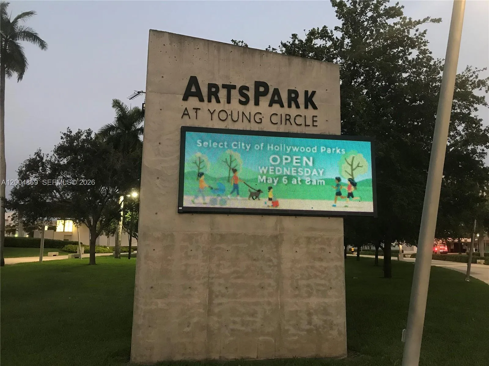 Hollywood ArtsPark at Young Circle