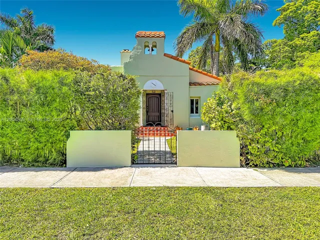 Rubish & Hunter designed Mediterranean Revival home