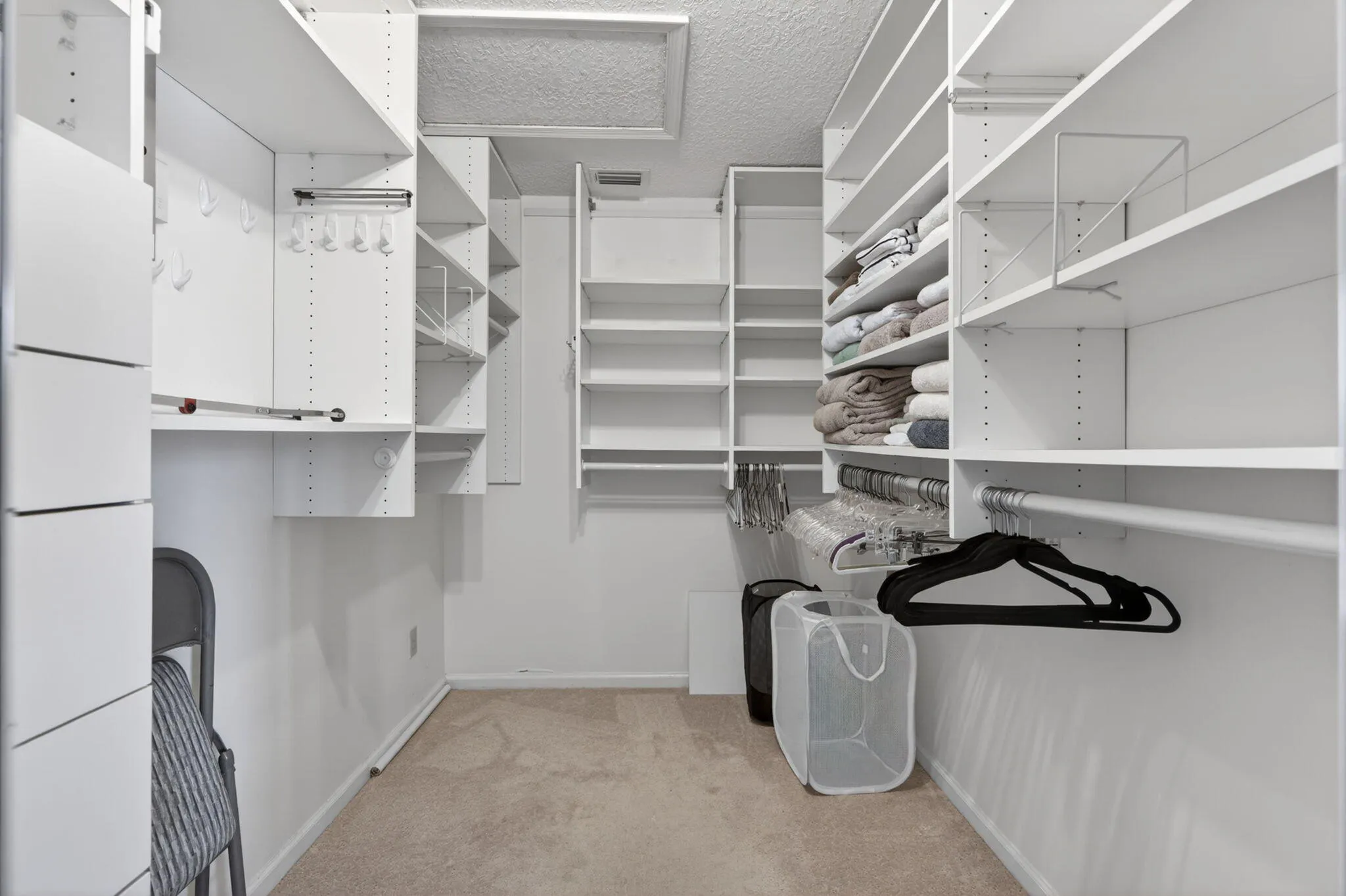 MASTER CLOSET