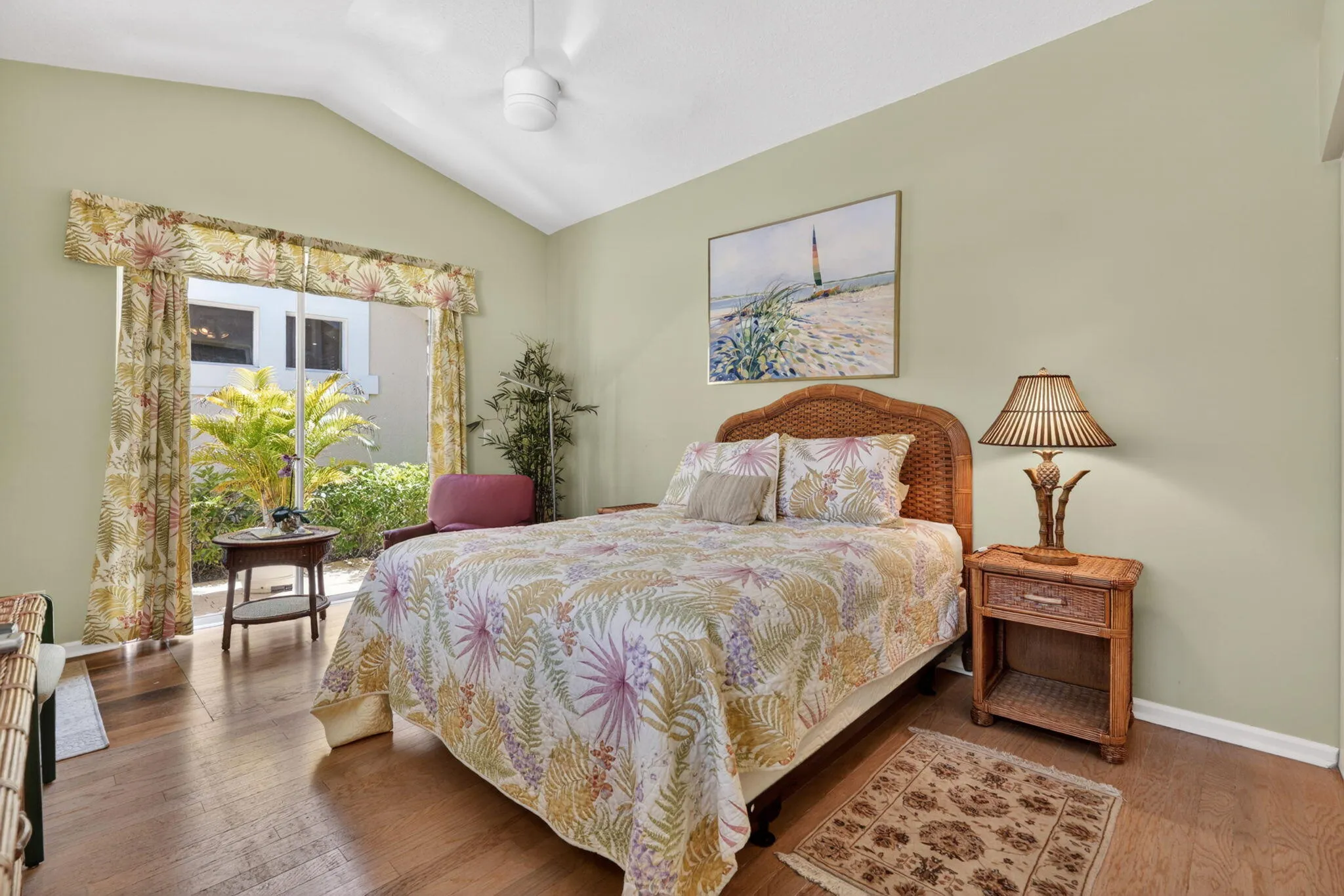 GUEST HOUSE