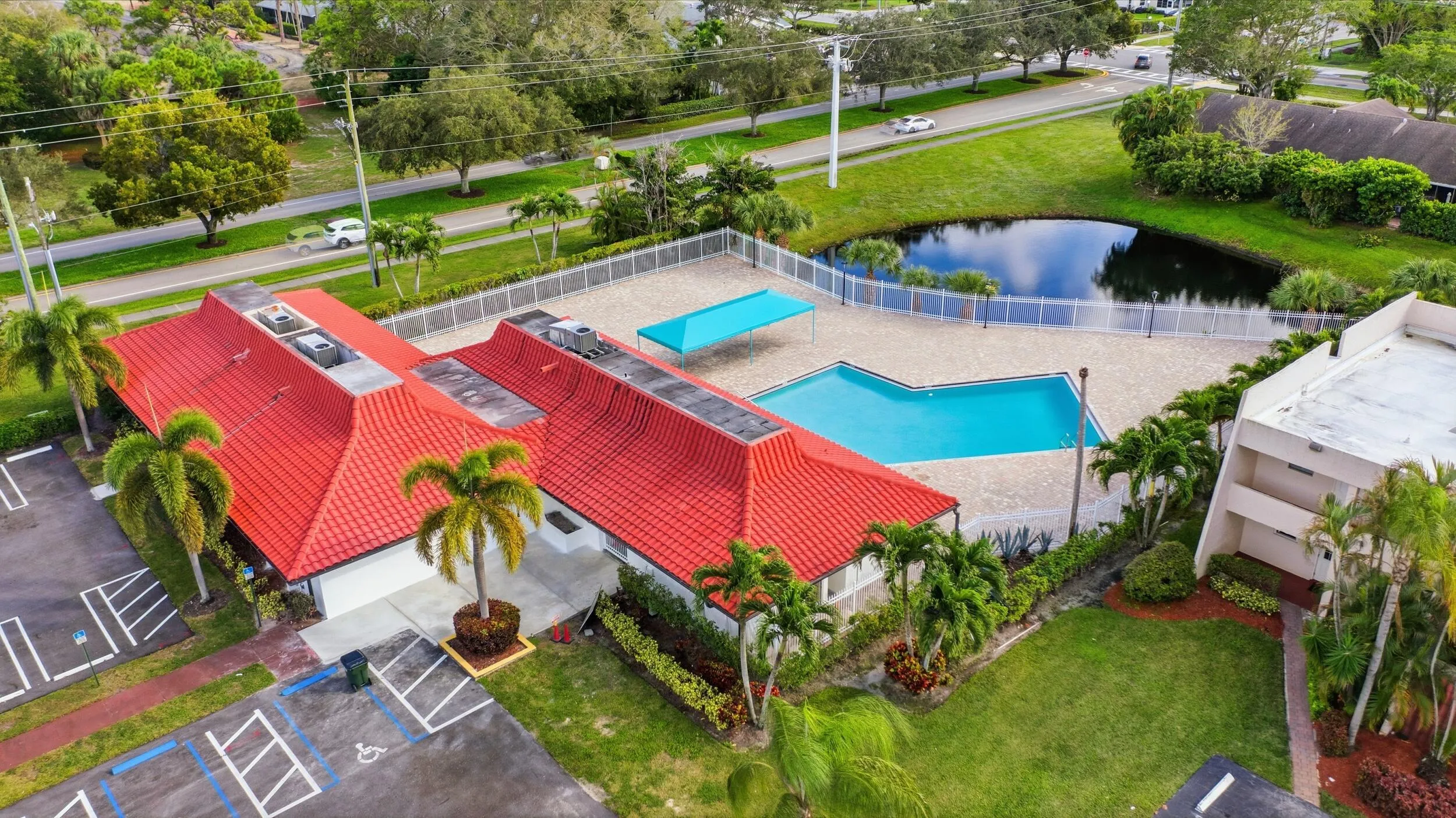 laagohighpool