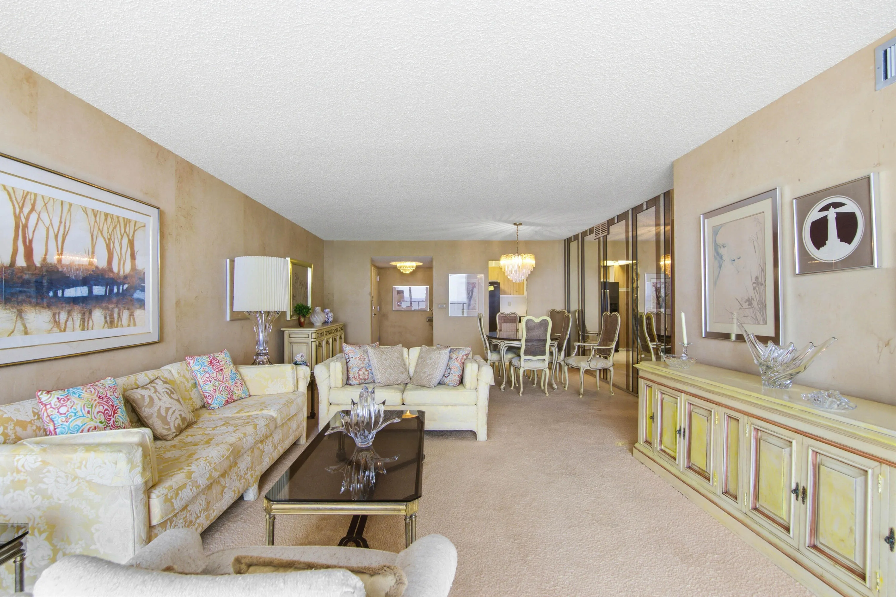 2302 S Ocean Dr_017