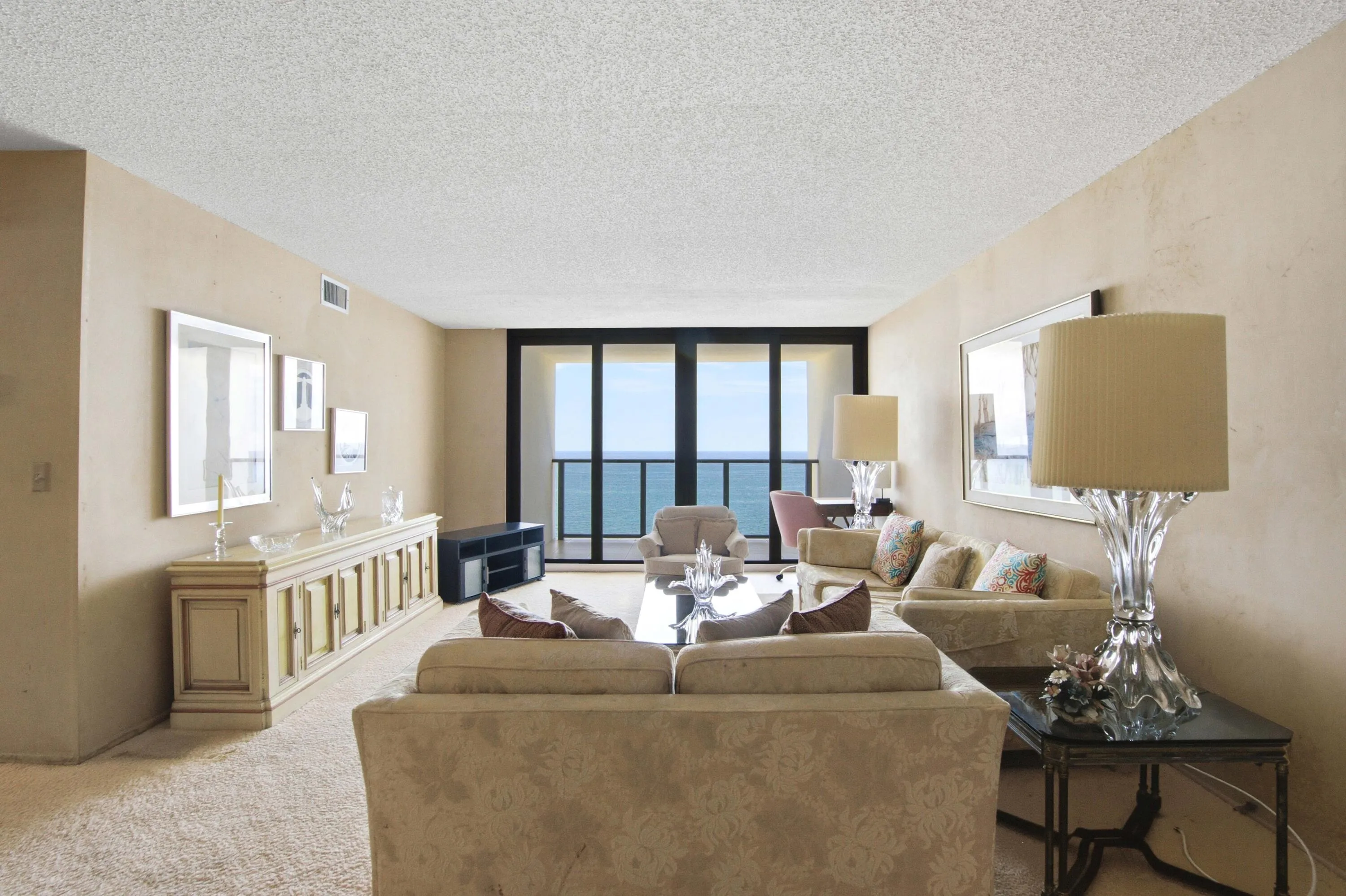 2302 S Ocean Dr_014