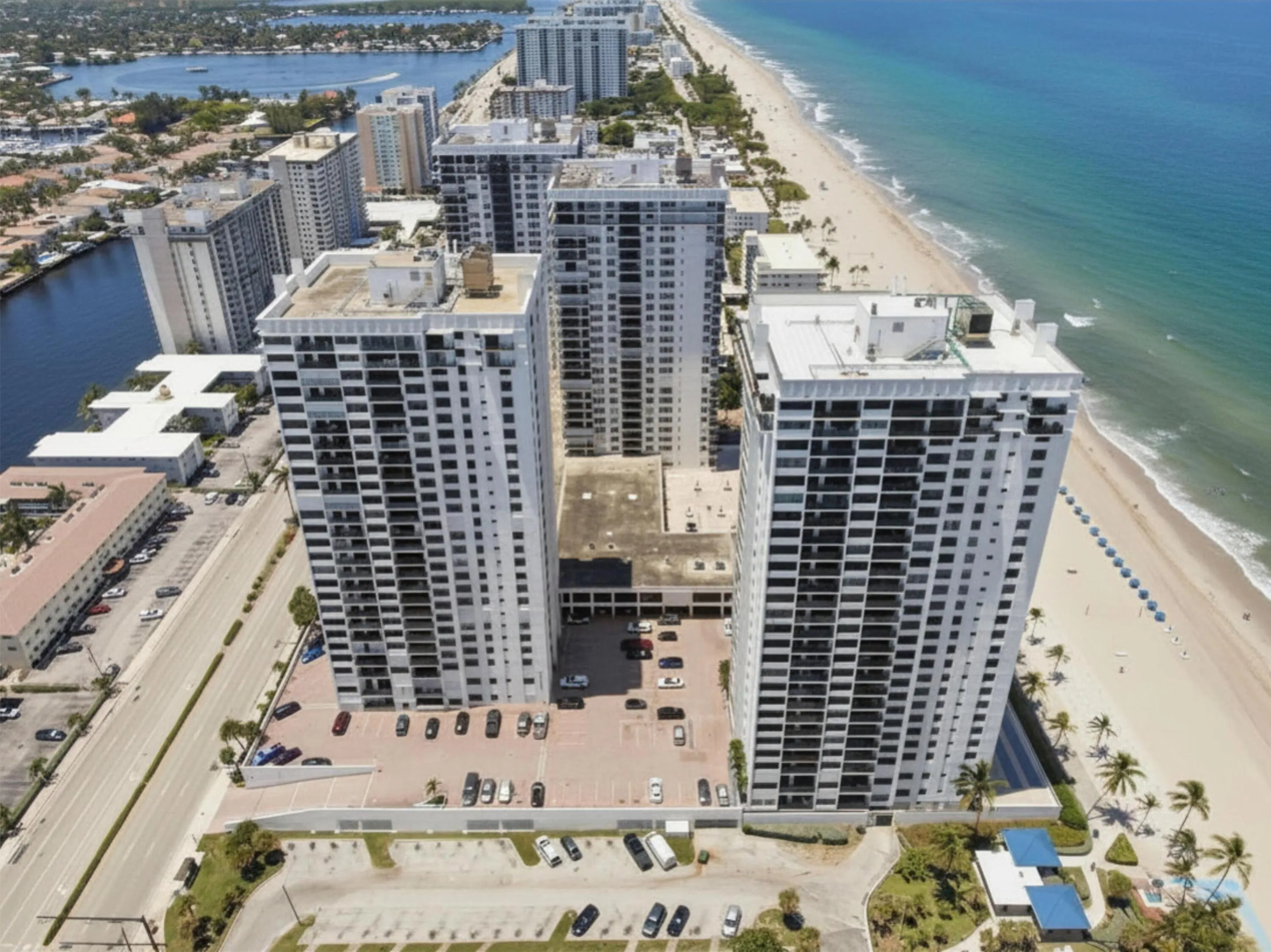 2302 S Ocean Dr_038