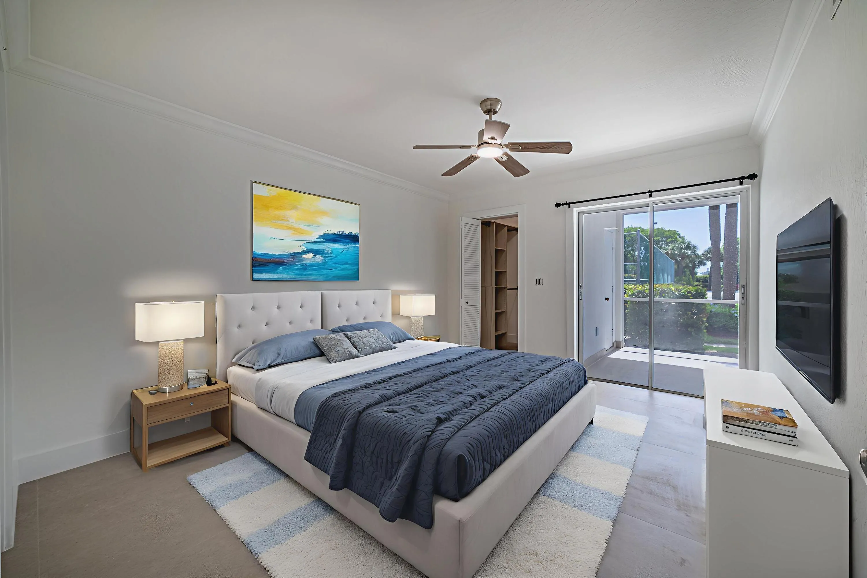 Guest bedroom