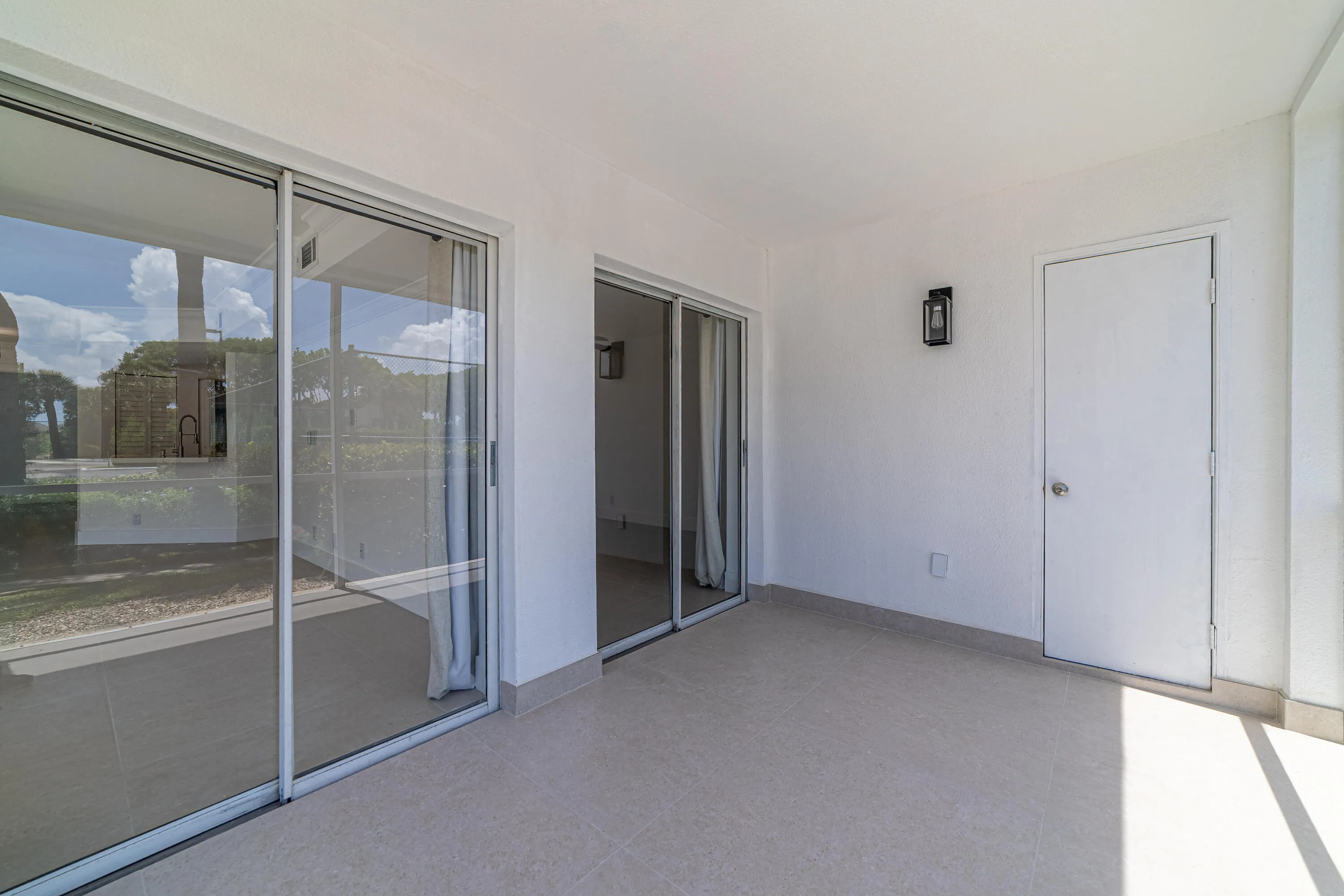 Patio-B