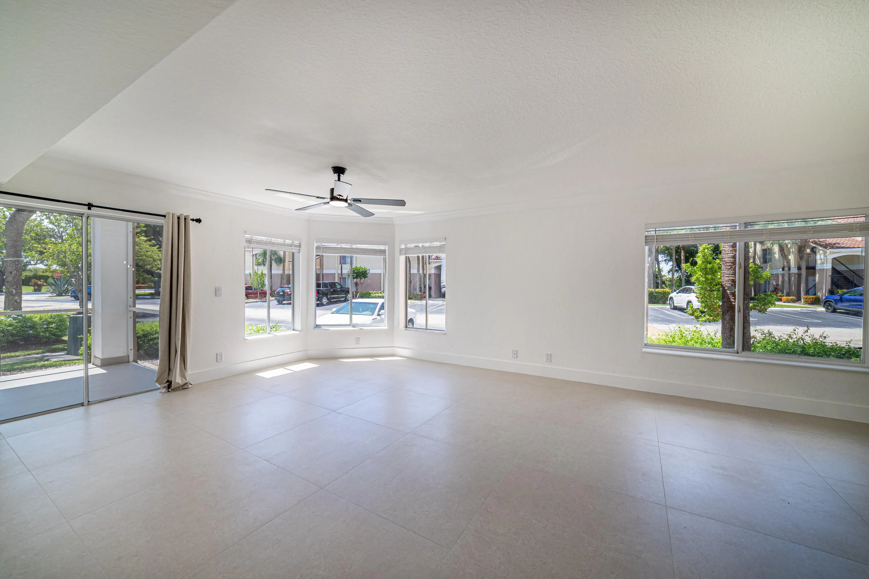 Livingroom-C