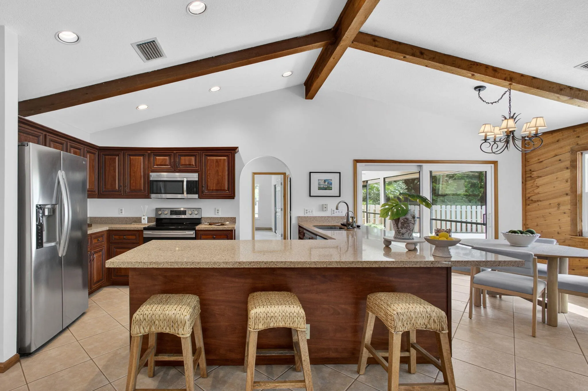25-web-or-mls-5D1A8219
