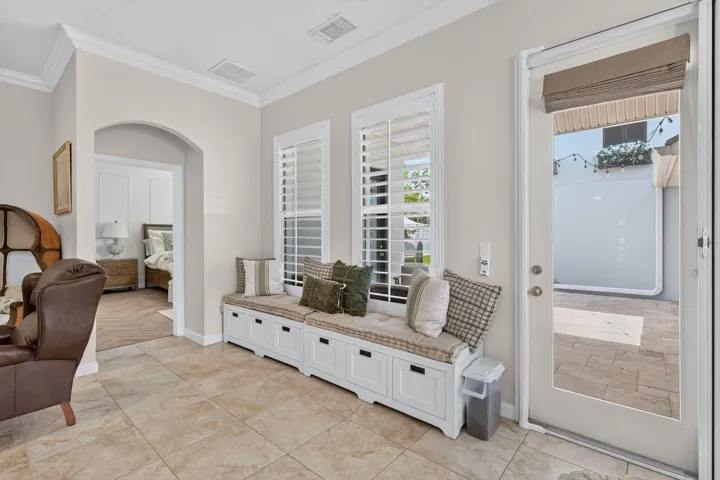 38-web-or-mls-5P1A0574