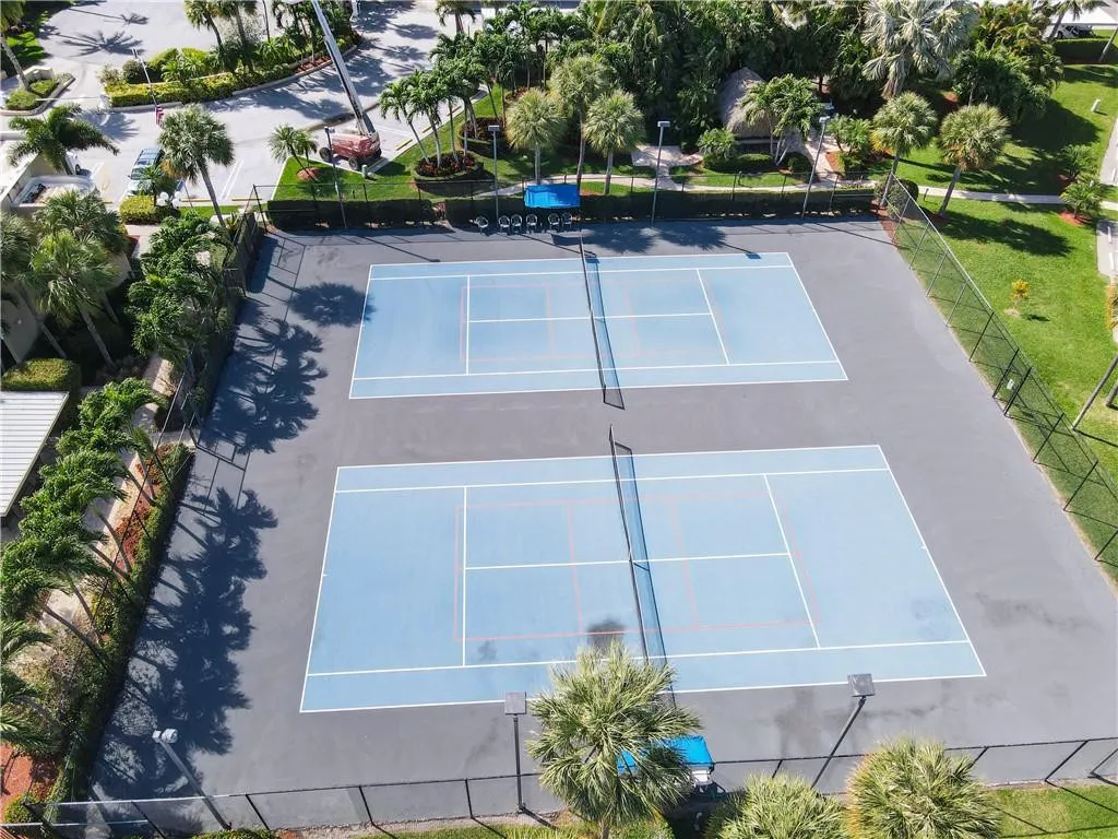 Tennis/Pickle Ball