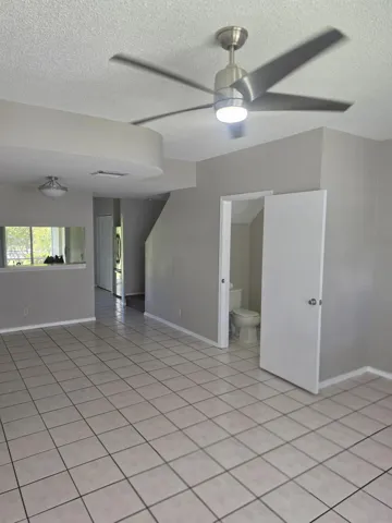 Living dining