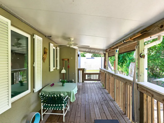 9435 Frangipani Dr-29