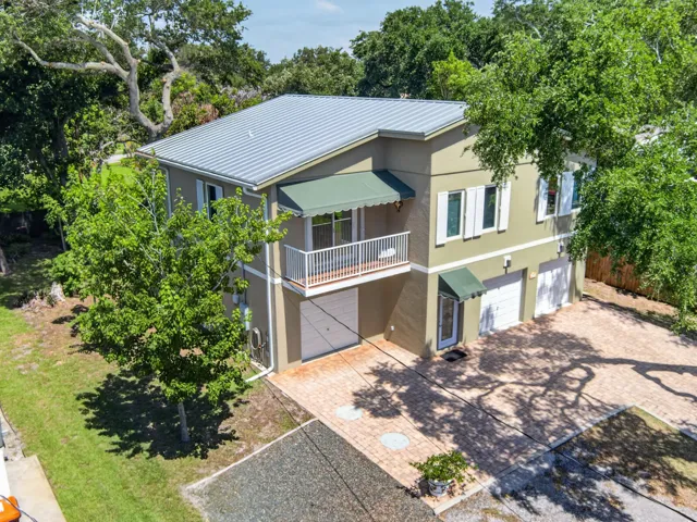 9435 Frangipani Dr-39