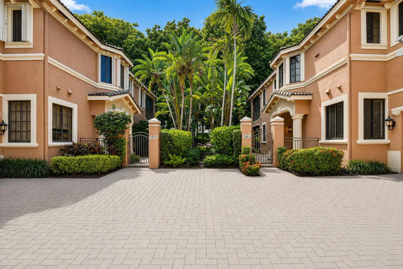 WELCOME HOME TO THE LEGENDS OF WESTON HILLS!